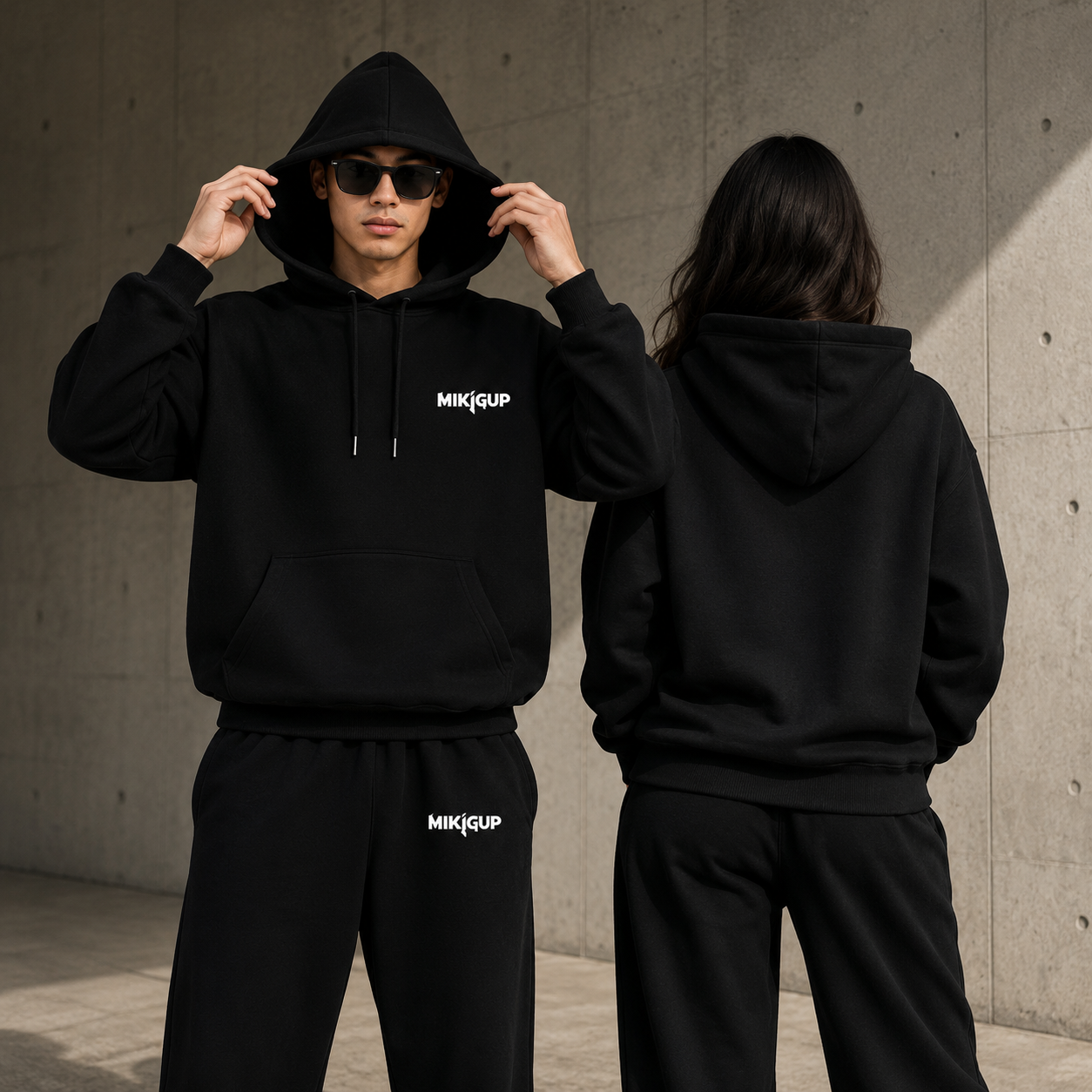 Black Oversized Hoodie