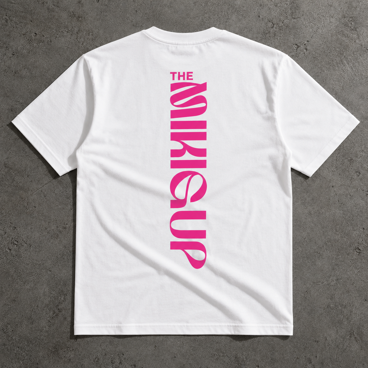 Regular White Fit Tee – Pink Print